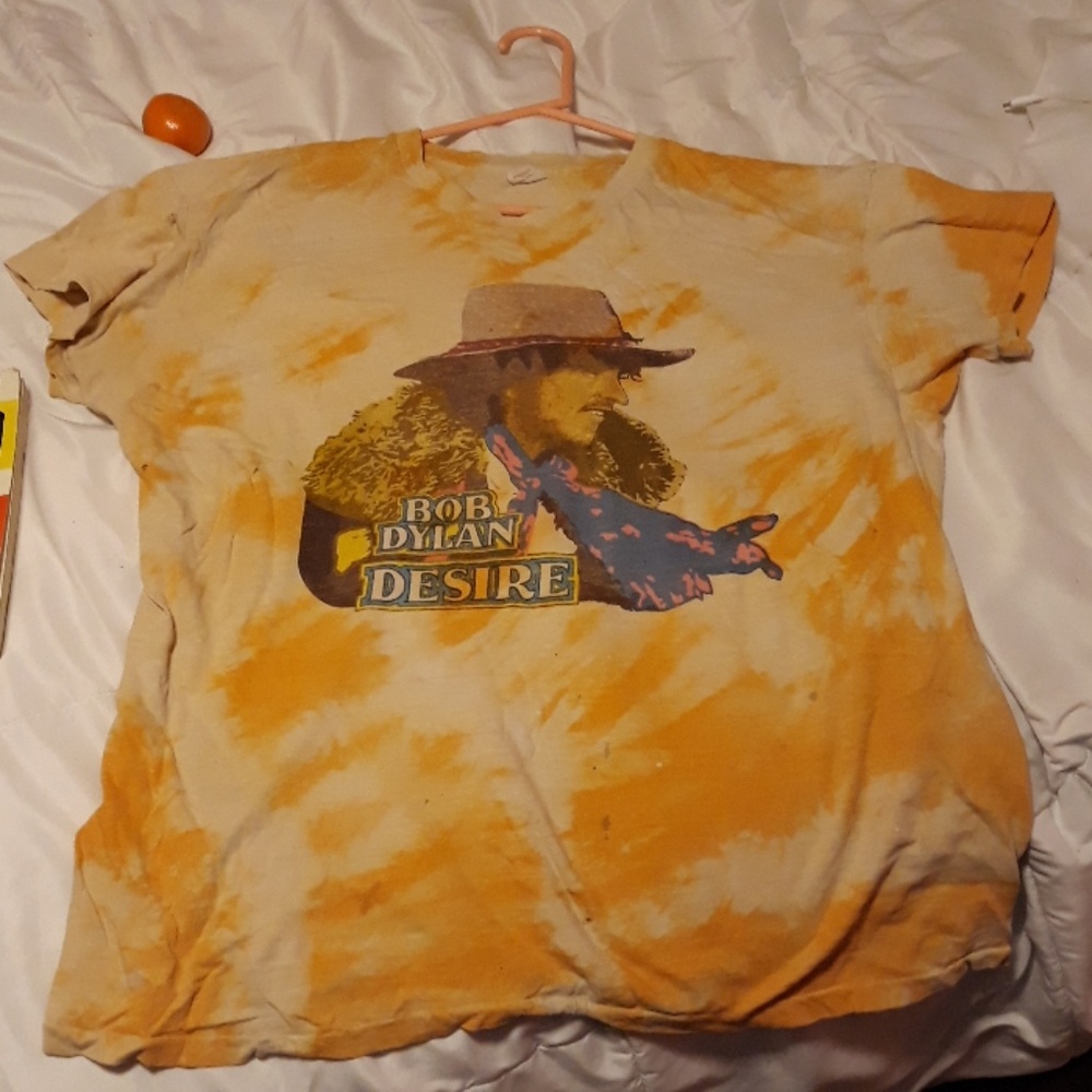 Vintage Bob Dylan shirt